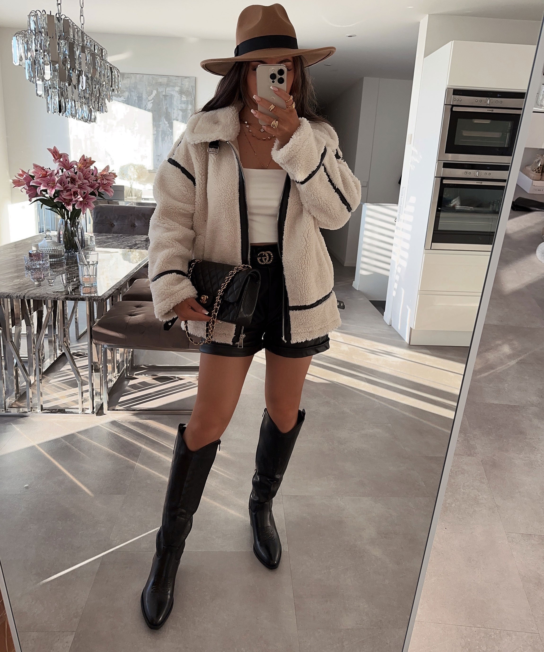 Saskia | Cremeweiße Teddyjacke