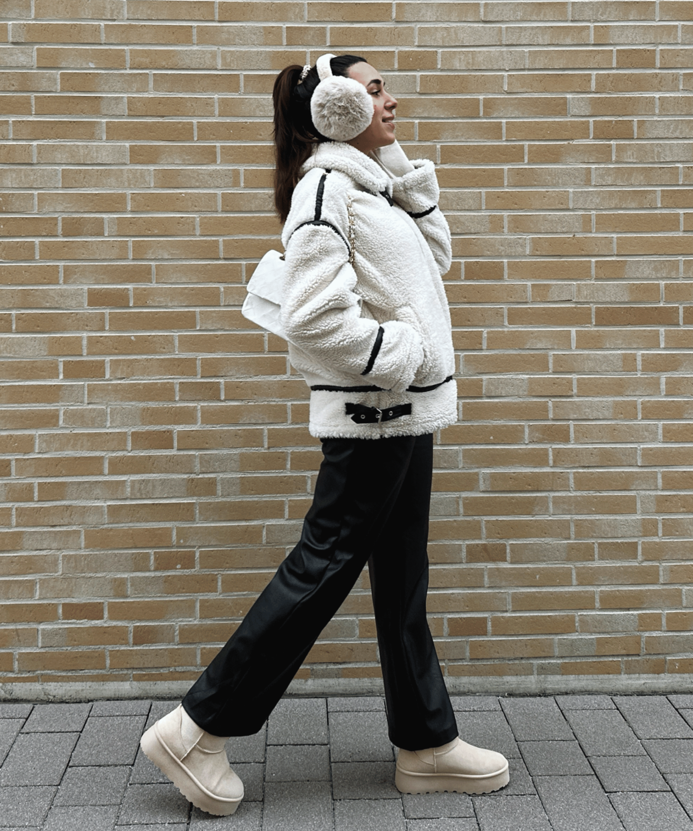 Saskia | Cremeweiße Teddyjacke