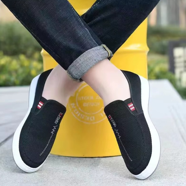 Kristo | Urban Canvas Schuhe mit gestreiftem Innenfutter