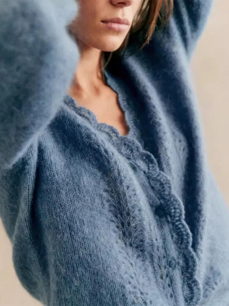 Malin | Weicher Strickcardigan mit Lochmuster und Knopfleiste