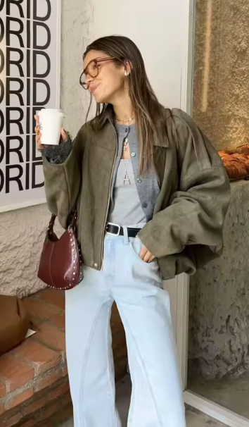 Afrela | Locker sitzende Wildlederjacke für Damen