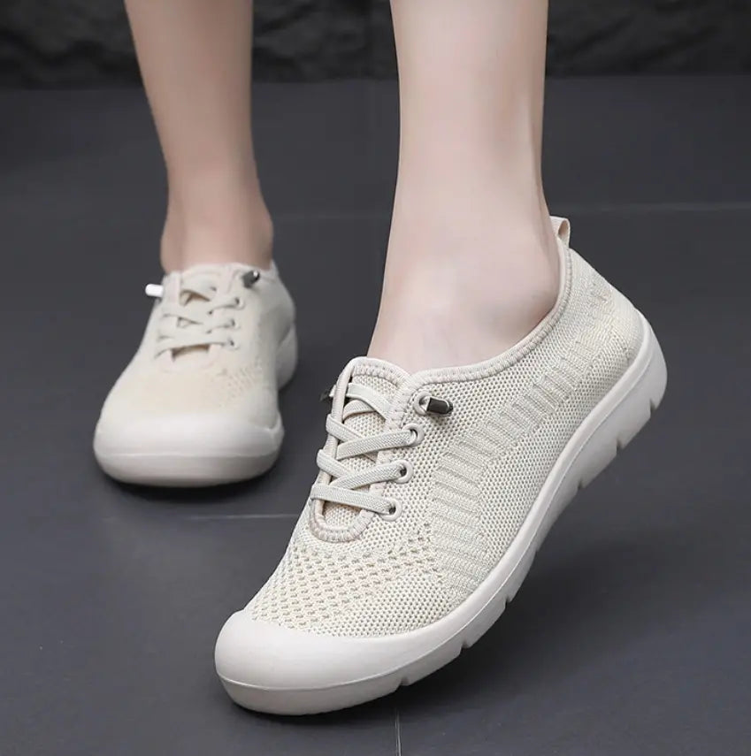 Lynn | Rutschfeste flache Schuhe für Frauen