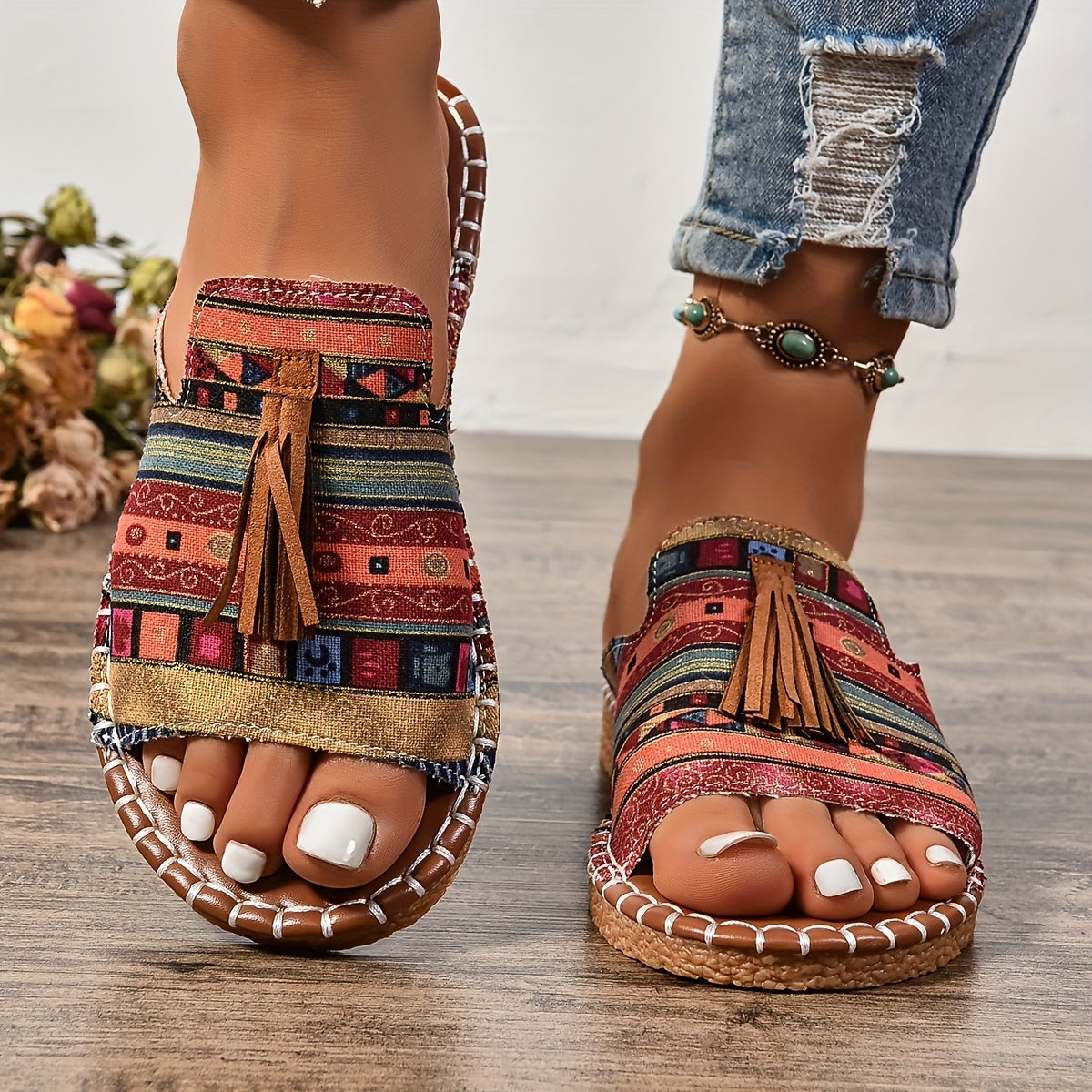Priya | Fransenverzierte flache Sandalen im Ethno-Stil
