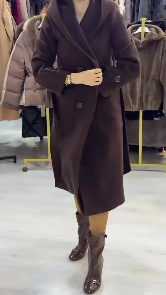 Leandra | Stilvoller, mittellanger Mantel mit Kapuze