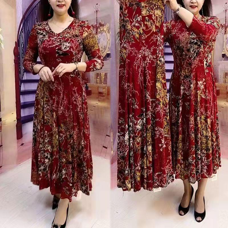 Seriene | Feminines Kleid mit herzförmigem Ausschnitt und floralen Akzenten
