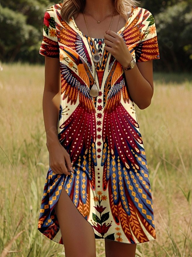 Kara | trendiges Kleid mit Rundhals und floralen indischen Akzenten
