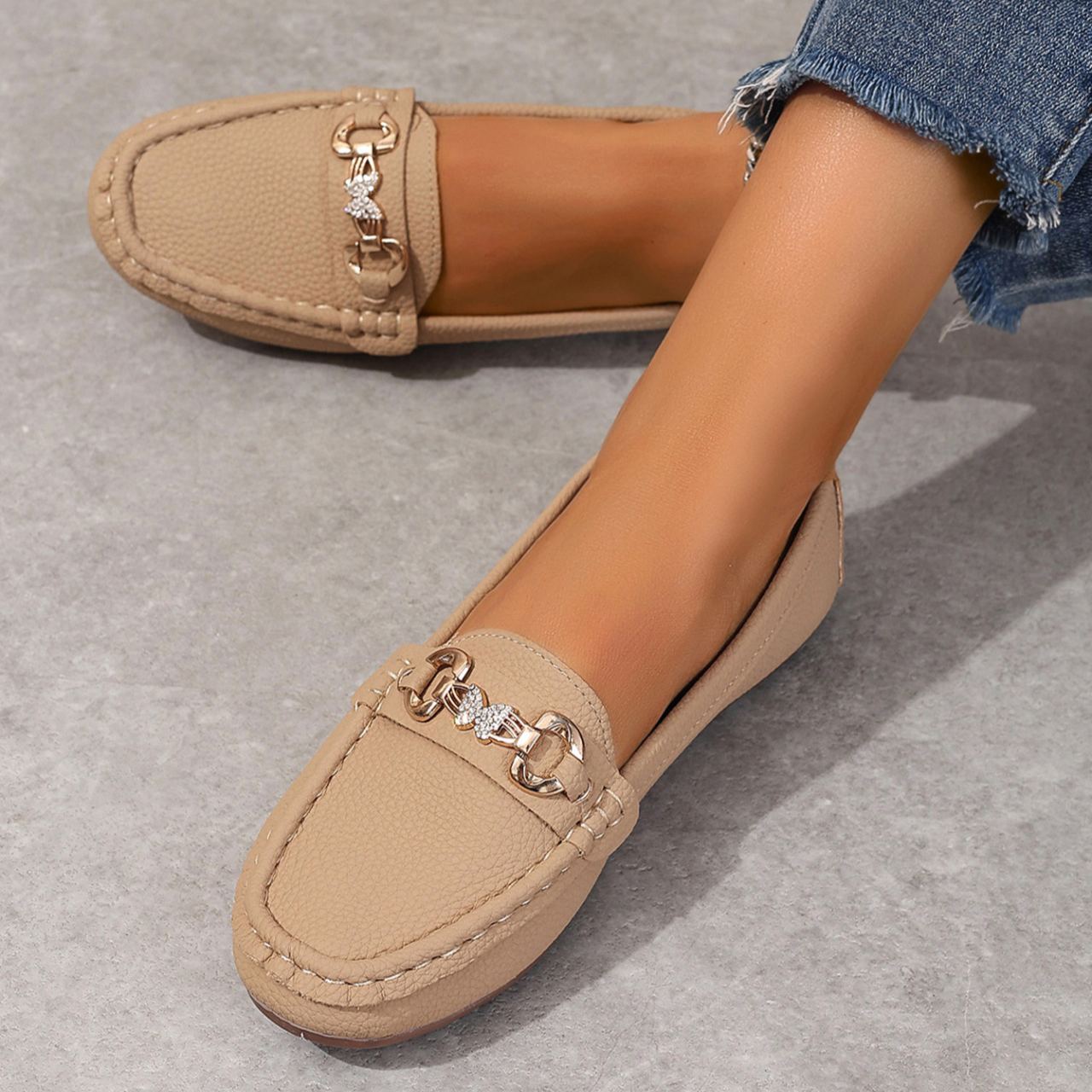 Ronja | Elegante Damenmokassins mit goldener Zierschnalle