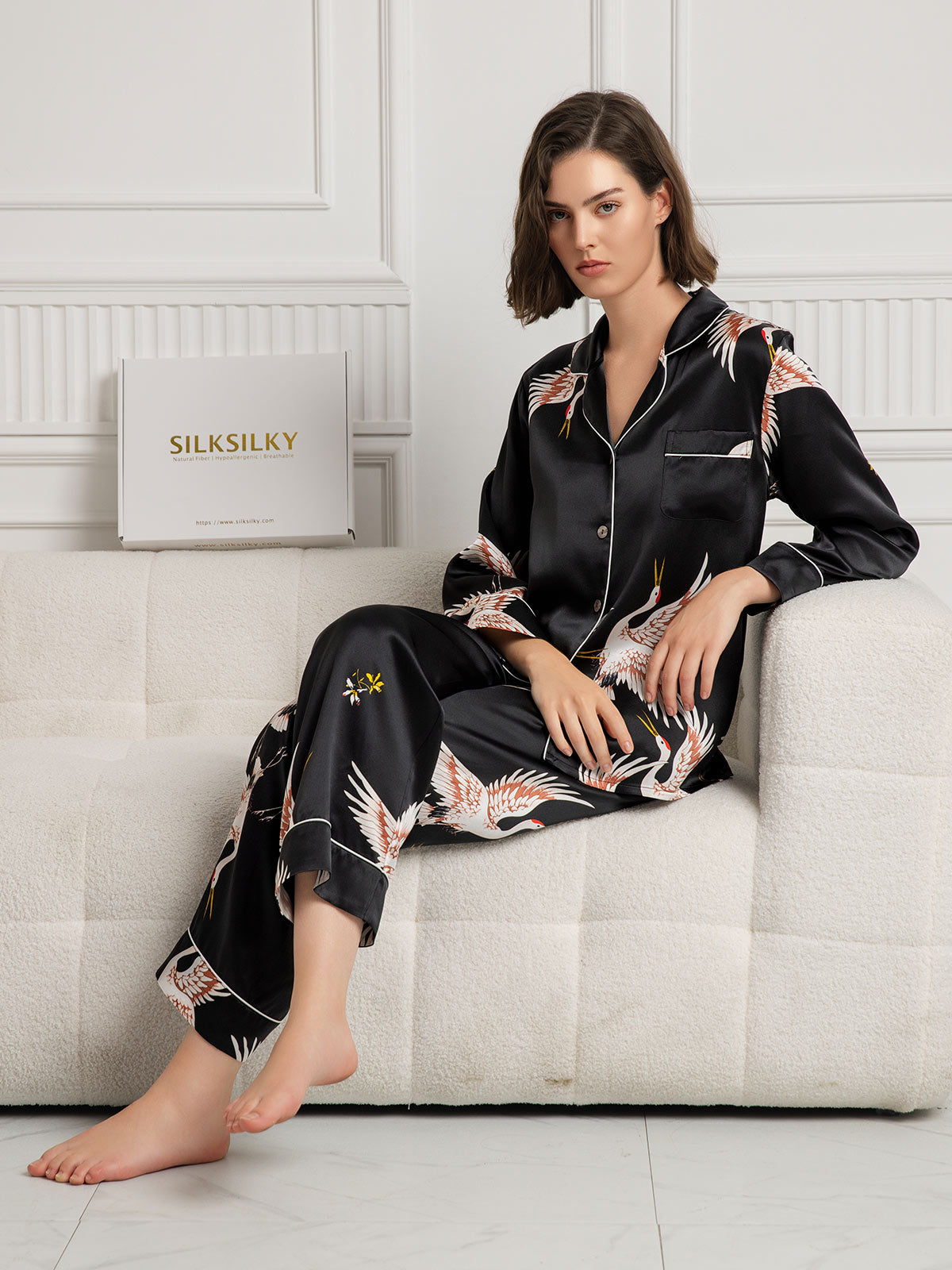 Nola | luxuriöses Damenpyjama-Set mit kontrastierender Bindung