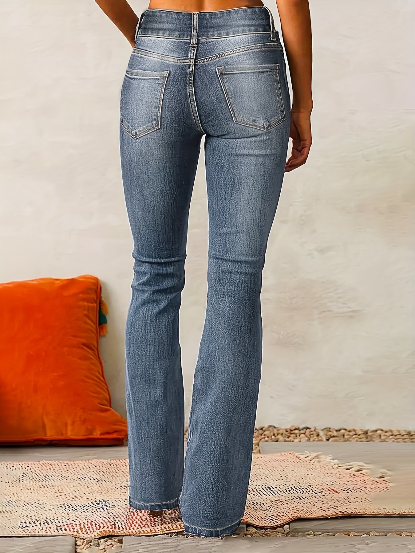 Tanya | Figurbetonte High-Flared Hose