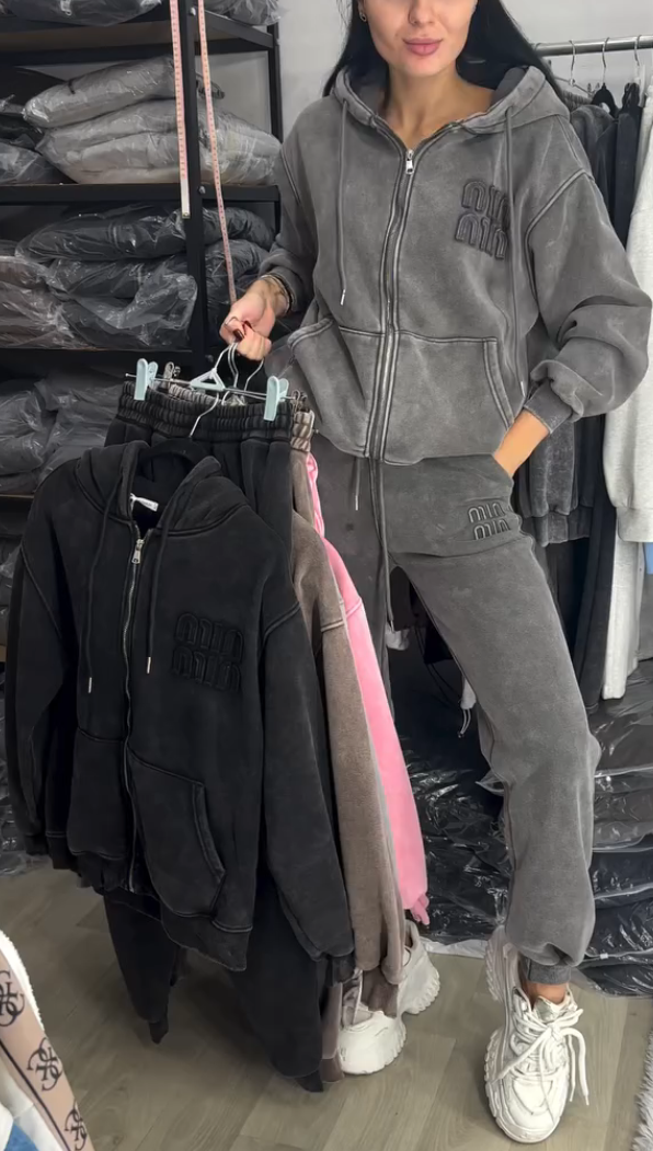 Keyla | Kapuzen-Sportanzug mit Reißverschluss