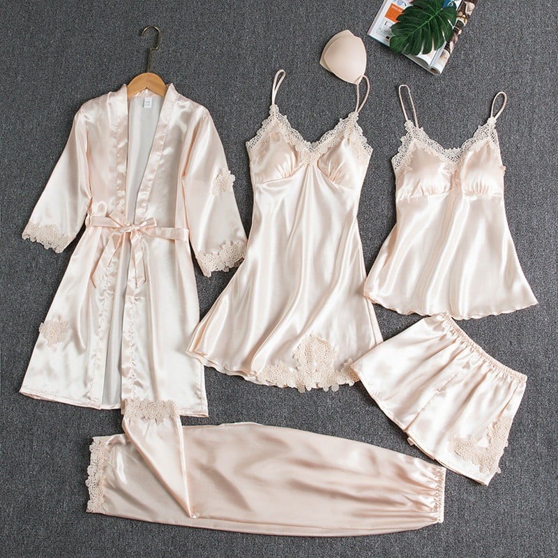Ivanna | Luxuriöses Satin-Nachtkleid-Set
