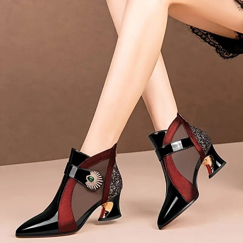 Hailey | modische Damen-Schuhe, luftiges Mesh mit Kristallverzierung.