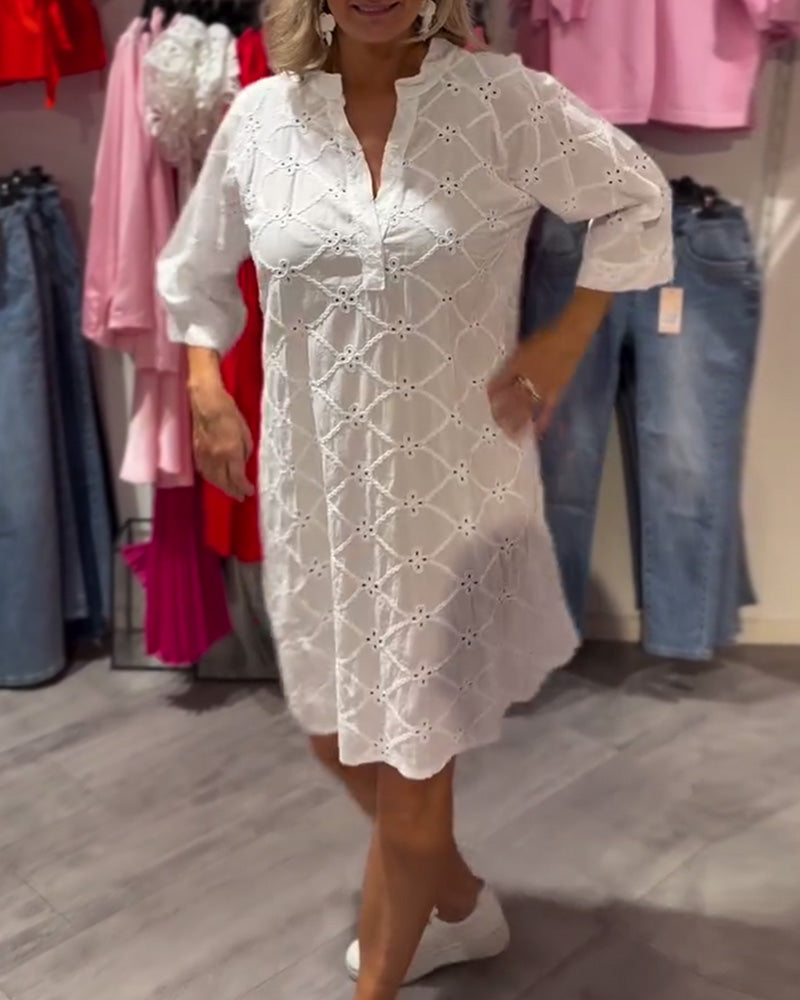Luella | langärmeliges Kleid mit floralem Dekolleté