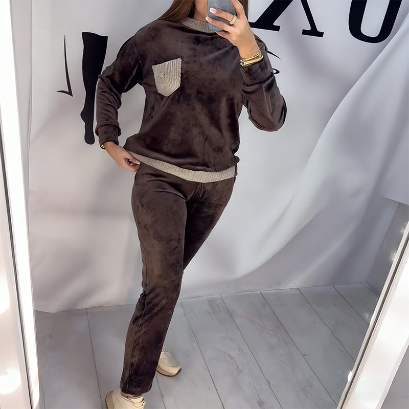 Calia | Bequemes Set mit Rundhalsausschnitt und hoher Taille