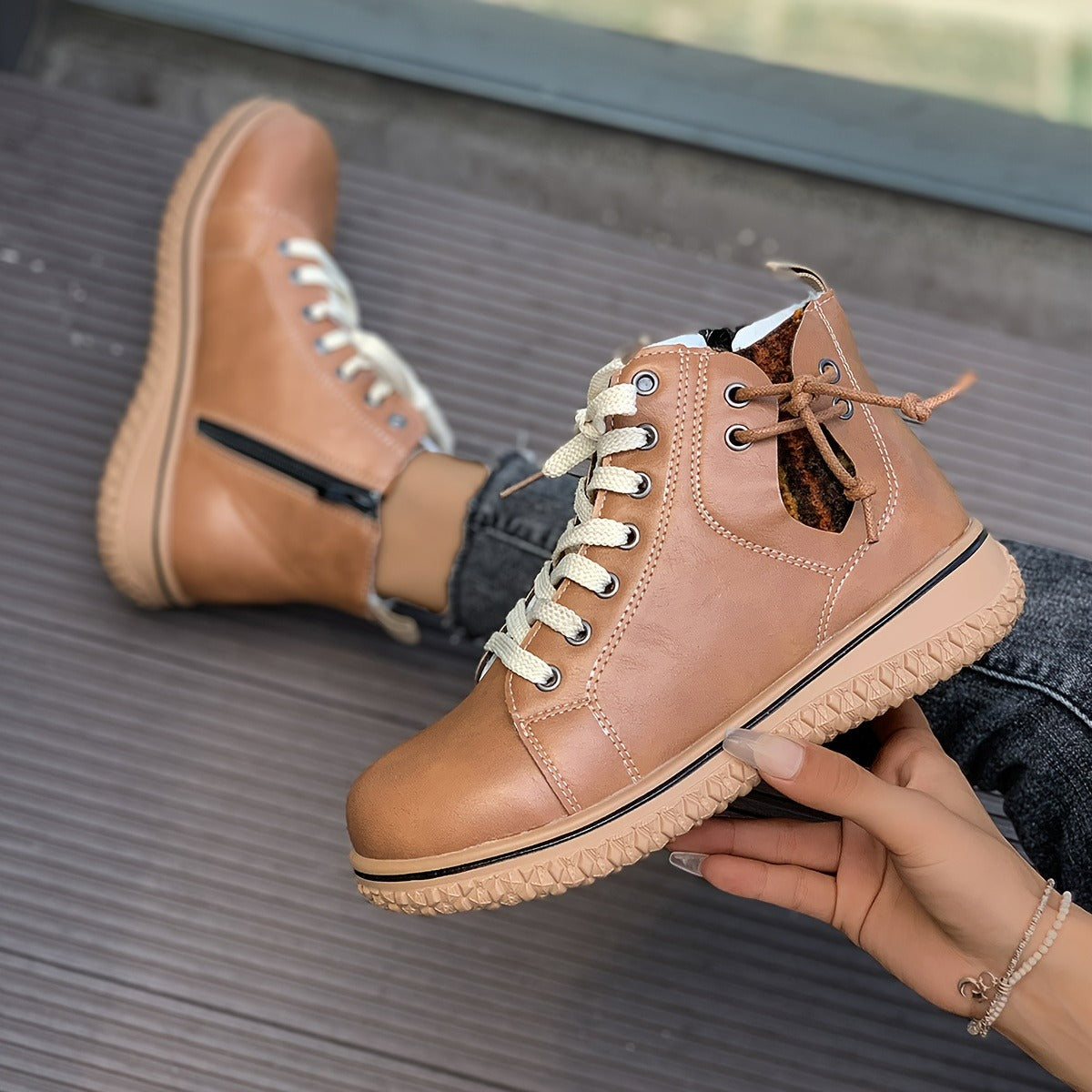 Ella | Elegante Damen-Schnürstiefel