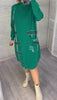 Ailany | feminines Strickkleid, bedruckt im stilvollen Look.
