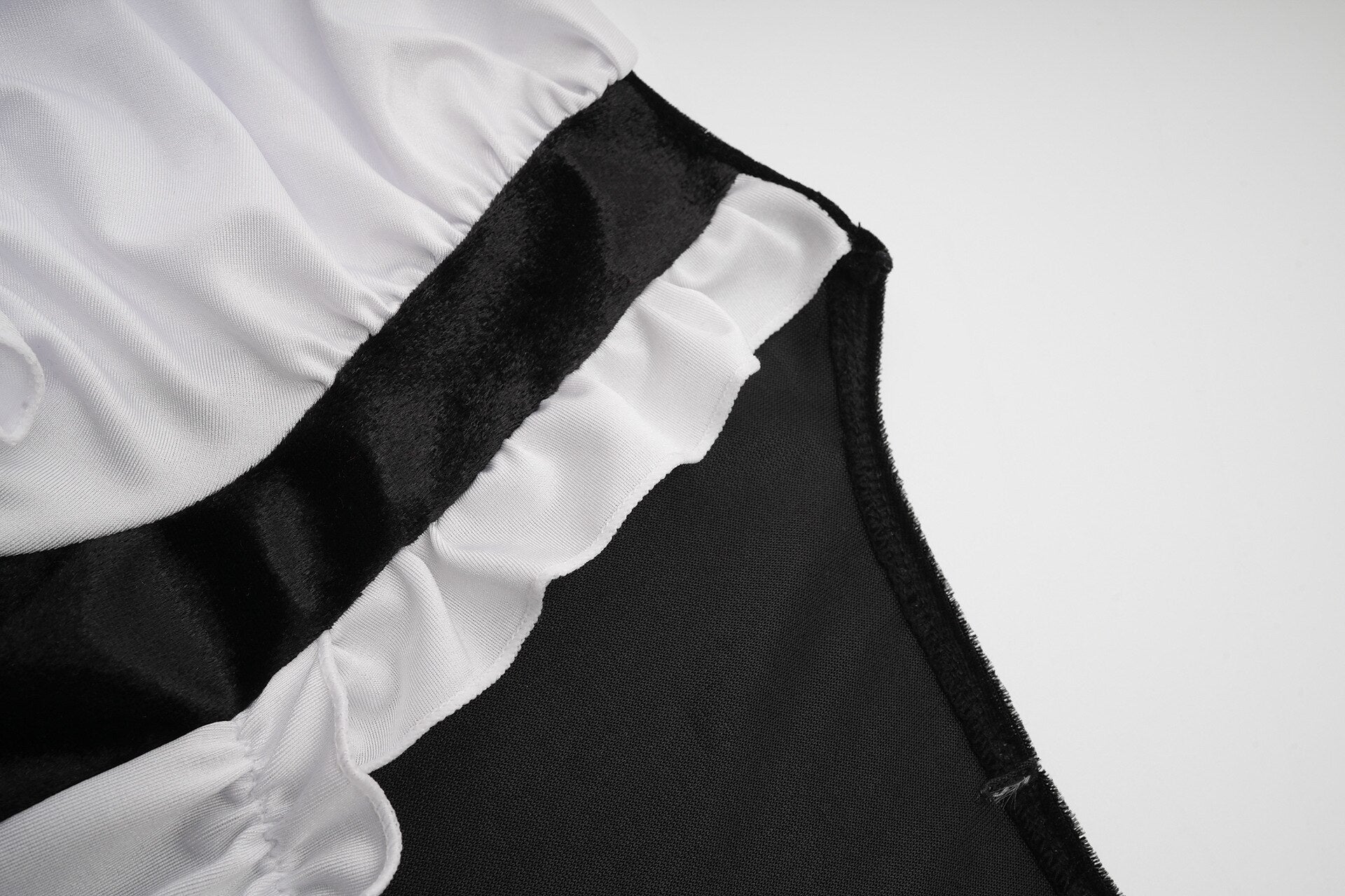 Oktoberfest Dirndl Kostüm Set mit Schürze im Biermädchen-Stil