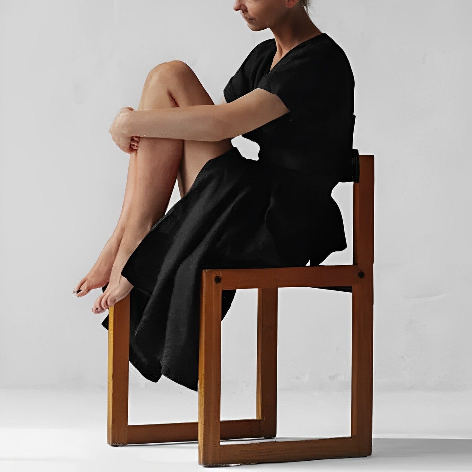 Luciana | Elegantes Leinenkleid mit V-Ausschnitt