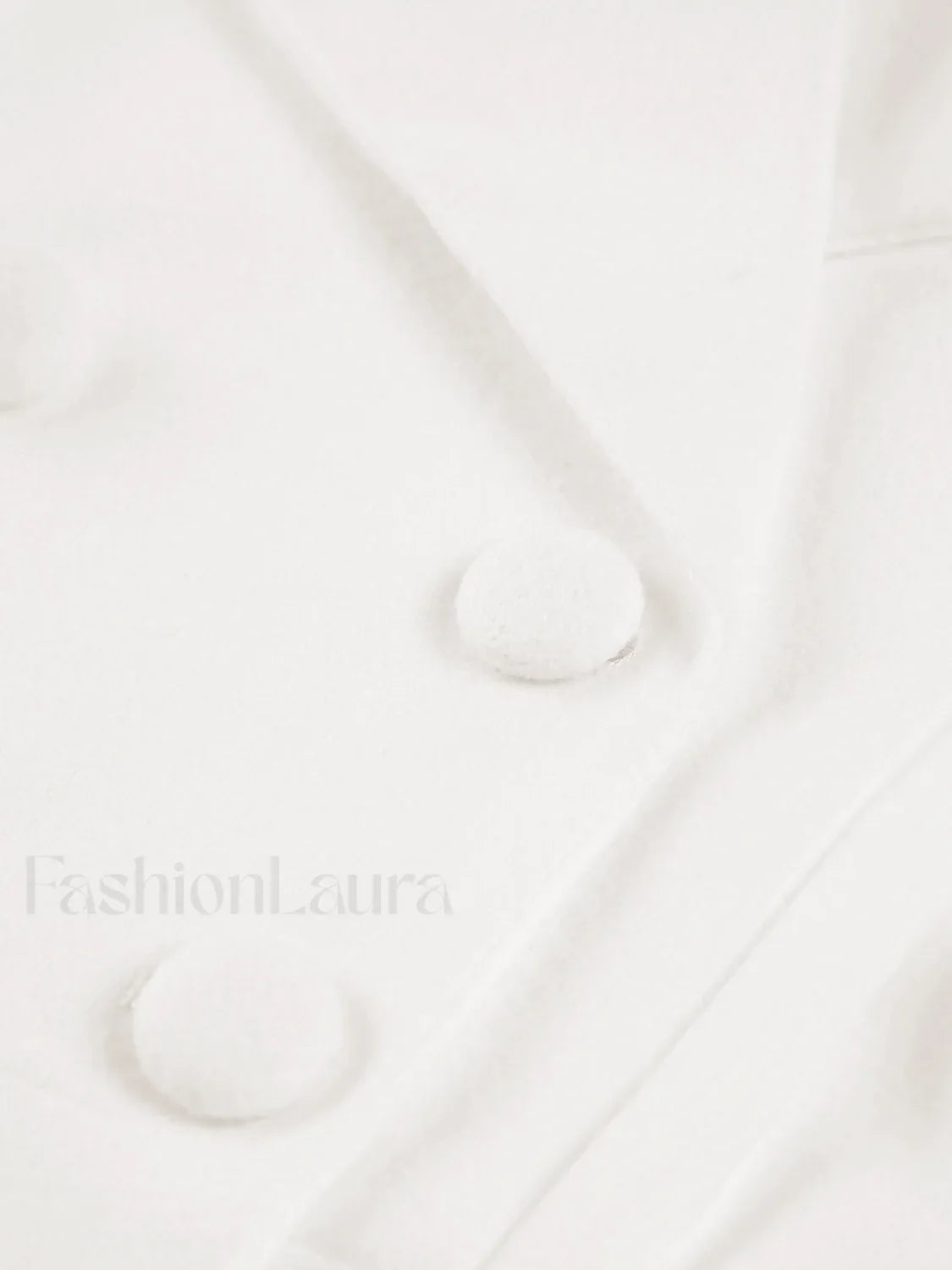 Claiza | Zeitloser Wickelmantel mit Ballonärmeln