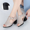 Uschi | Stilvolle Sandalen mit Metallschnalle und Dickem Absatz