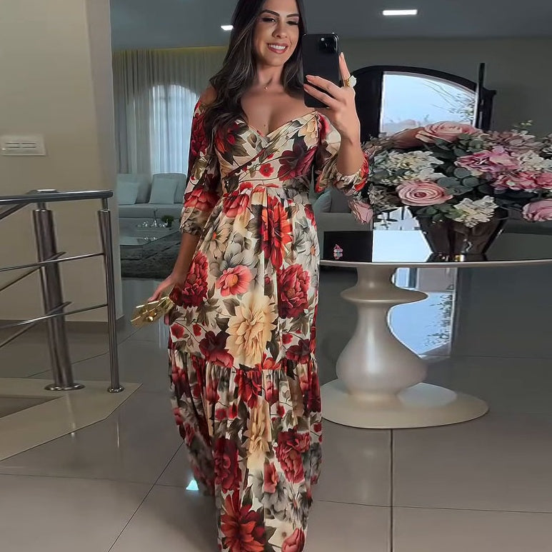 Alexia | Lässiges Plissee-Kleid mit V-Ausschnitt und floralen Akzenten