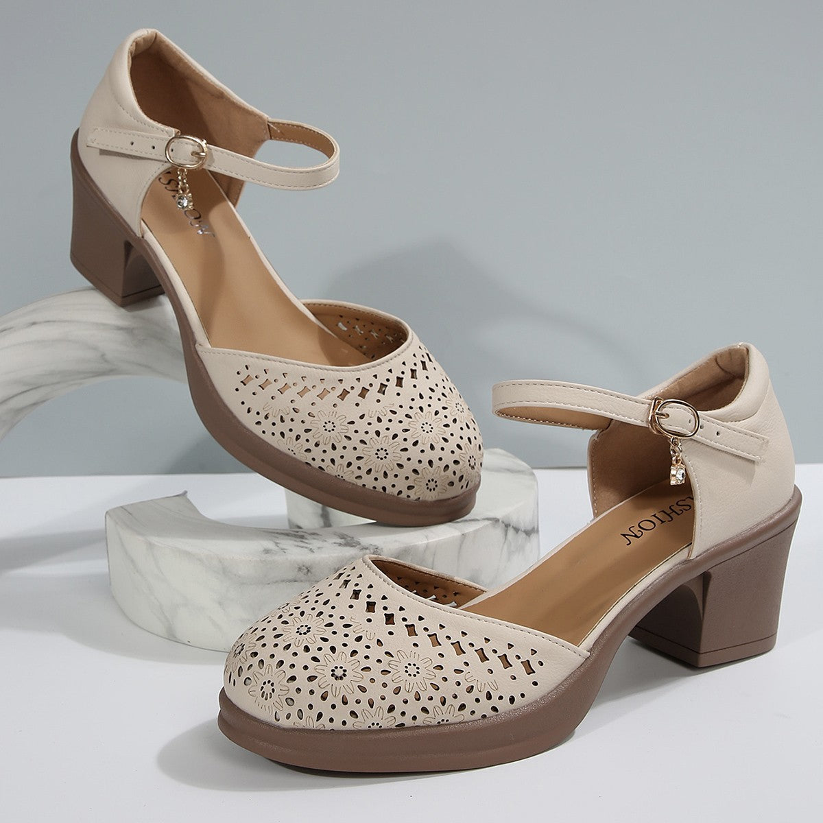 Cecilia | Stilvolle Retro-Sandalen aus Mesh für Frauen