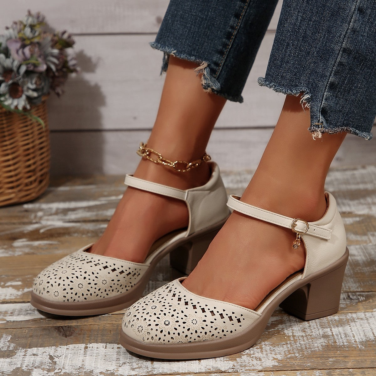 Cecilia | Stilvolle Retro-Sandalen aus Mesh für Frauen