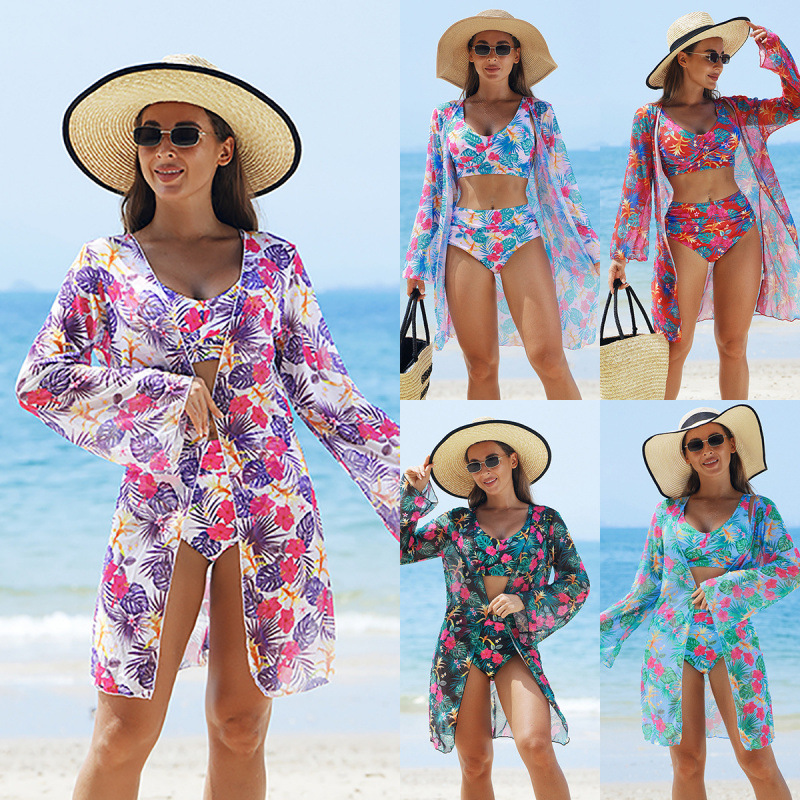 Julia | Modischer 3-teiliger Bikini-Badeanzug mit buntem Muster