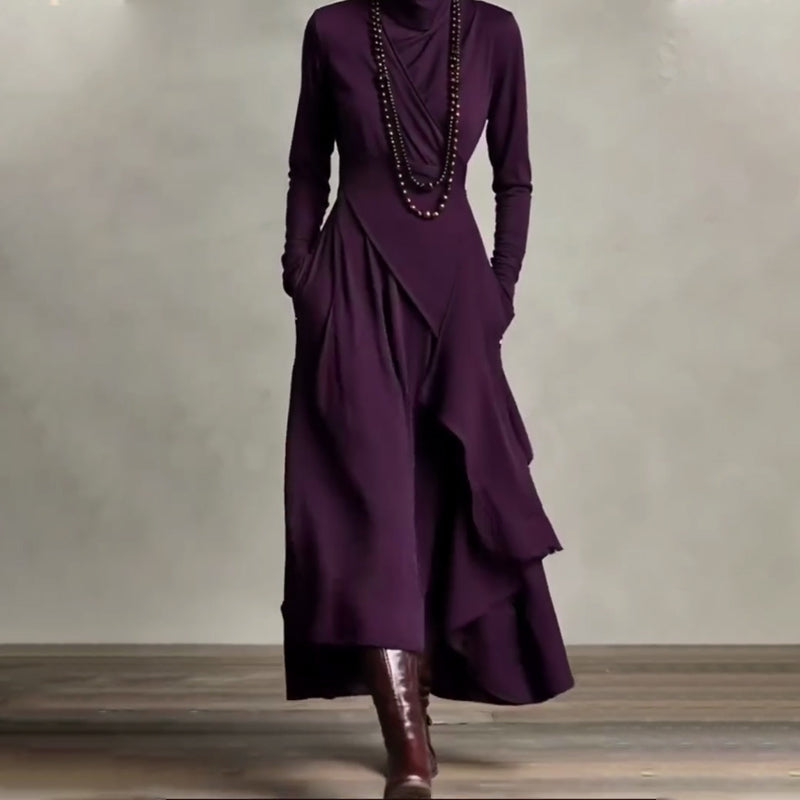 Pevie | Langes asymmetrisches Kleid für Damen mit hohem Kragen