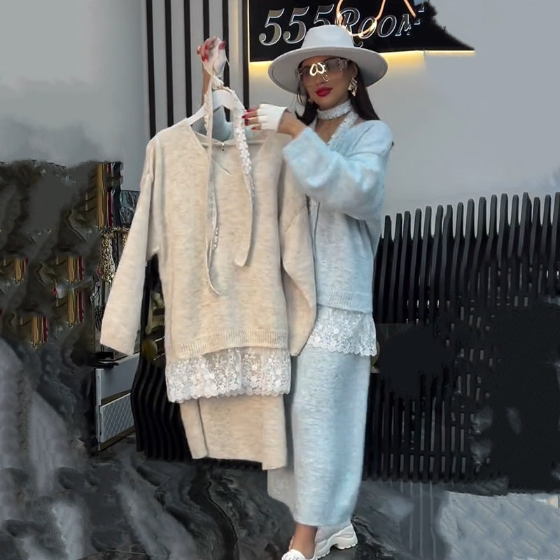Haina | Elegantes Strickkleid Set mit Rock und Spitze