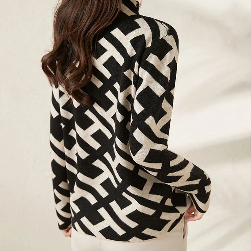 Yulka | Modischer Statement-Pullover